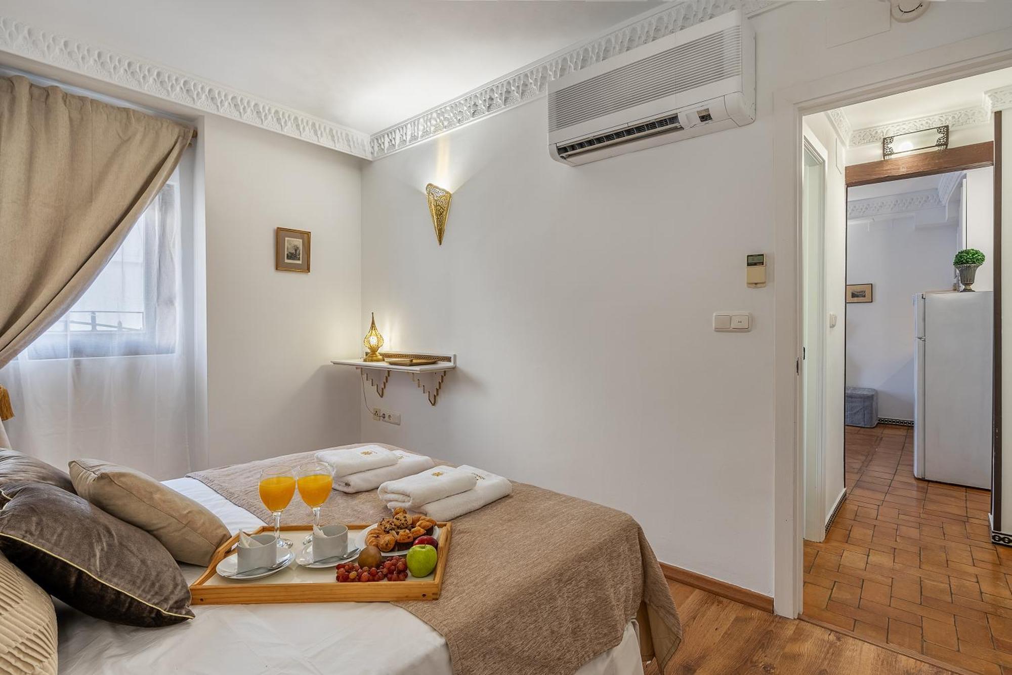 Pangsapuri Adanar-apartamentos Muralla Ziri *