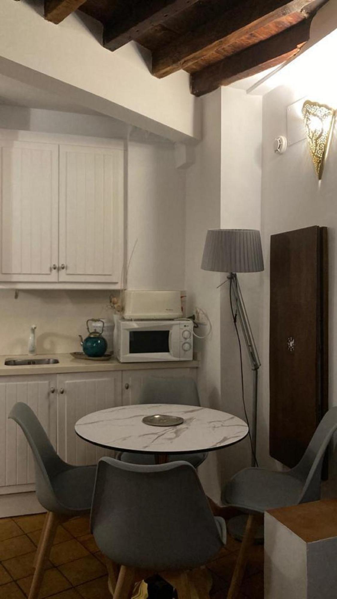 Pangsapuri Adanar-apartamentos Muralla Ziri