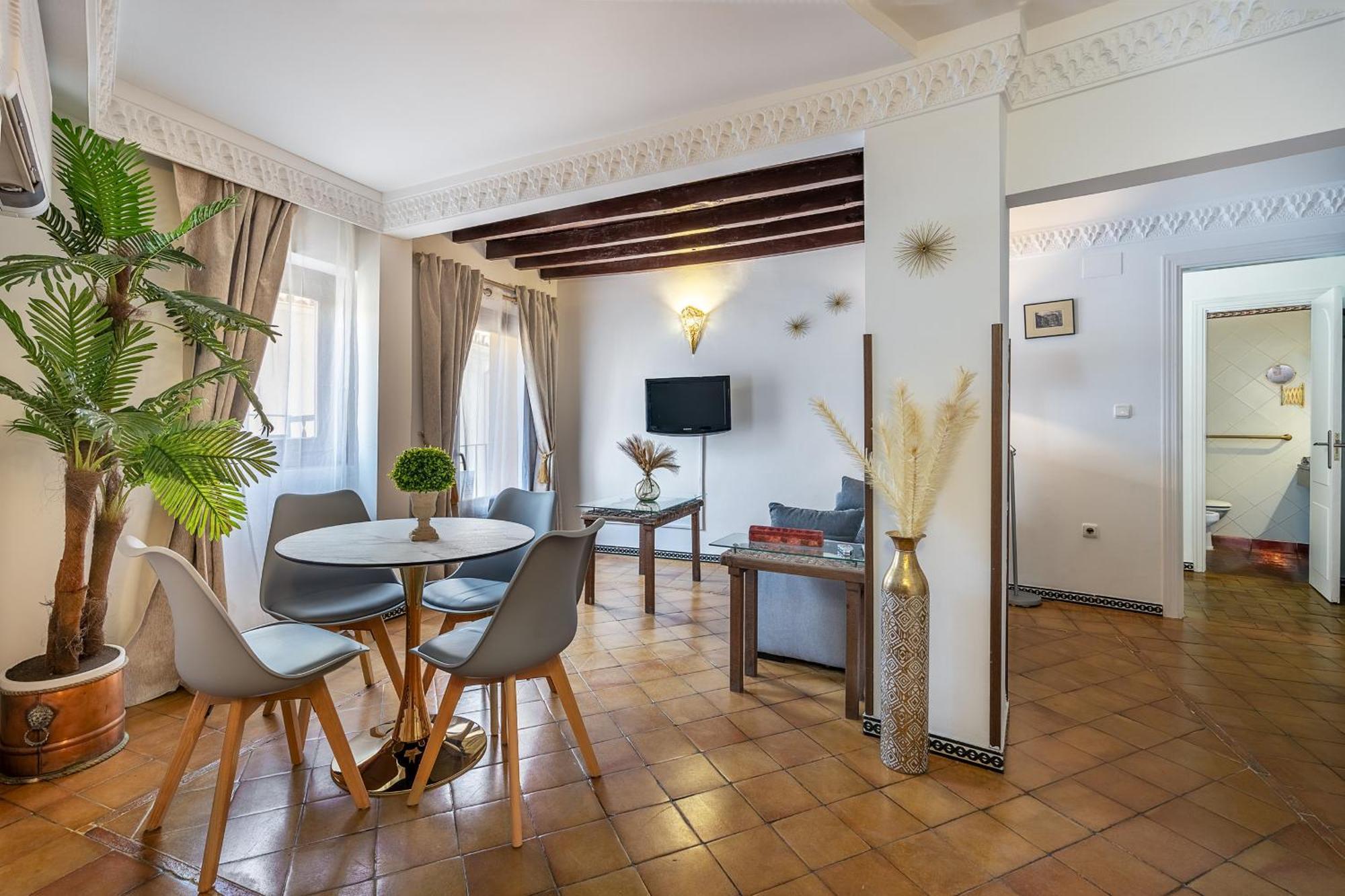 Adanar-apartamentos Muralla Ziri Pangsapuri *